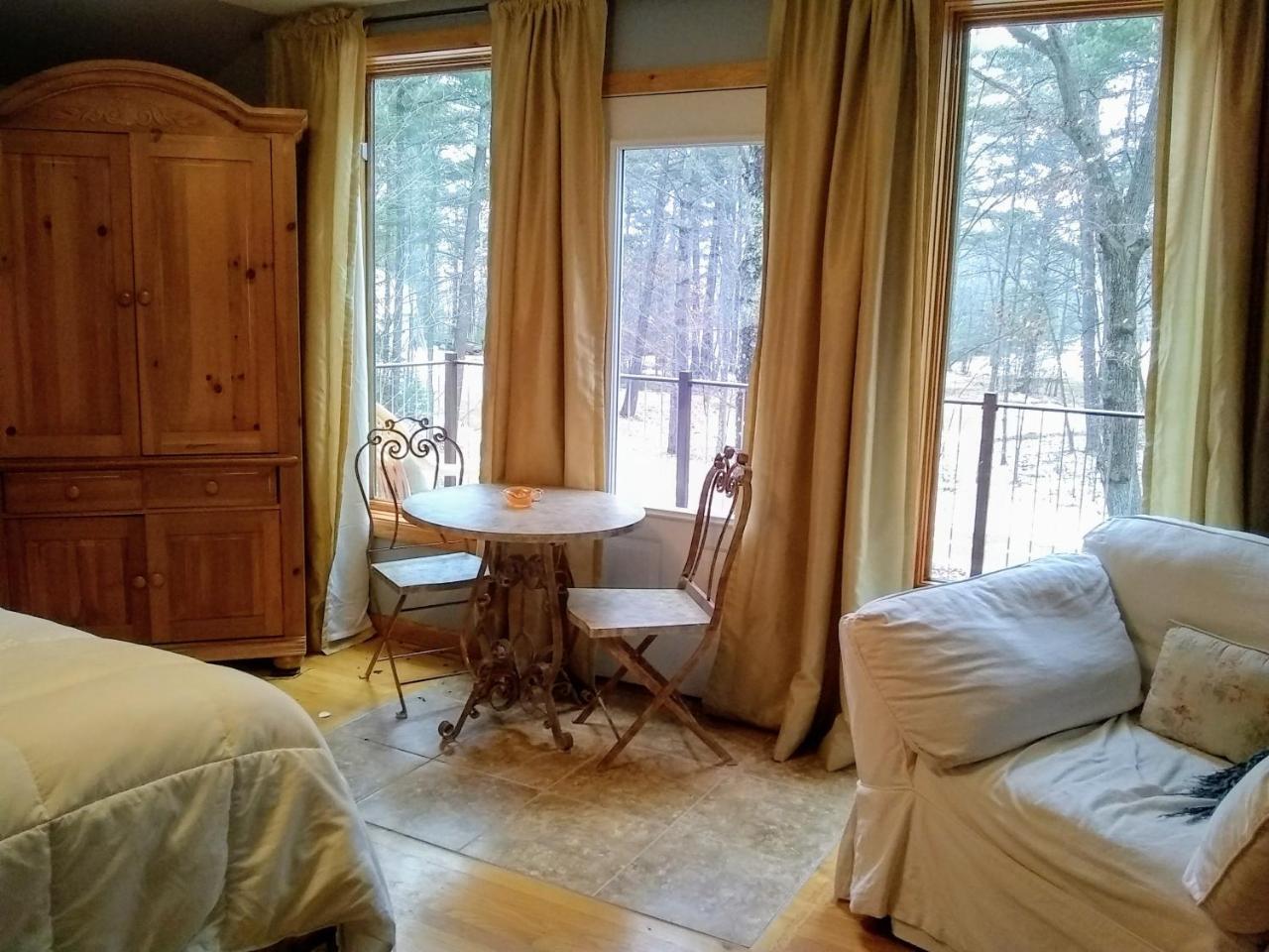 Pine City Bed And Breakfast Suite At The Wooded Retreat المظهر الخارجي الصورة
